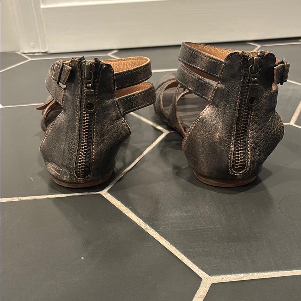 💥 Bed|Stü Miya Sandals - Size 9.5 - Pewter/Graphite Distressed 💥 - Picture 5 of 6